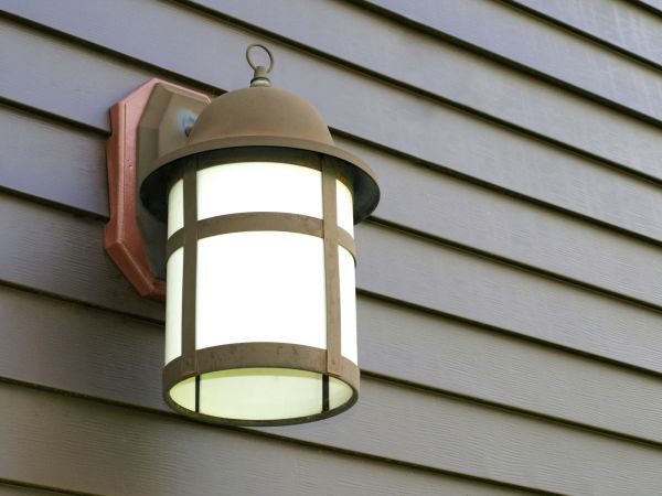 Exterior Light Repair Service